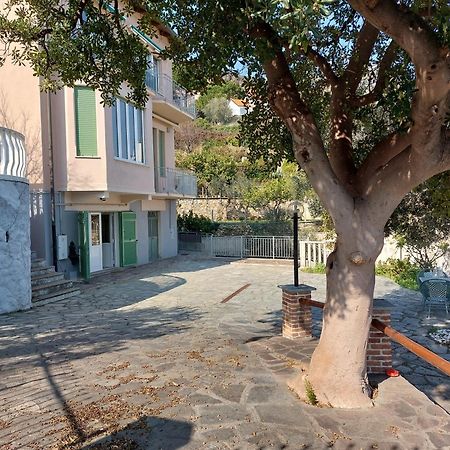 Una finestra sul mare monolocale Apartment Bergeggi Exterior foto